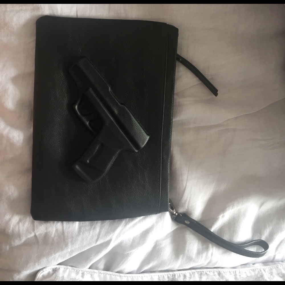 Moulded bag