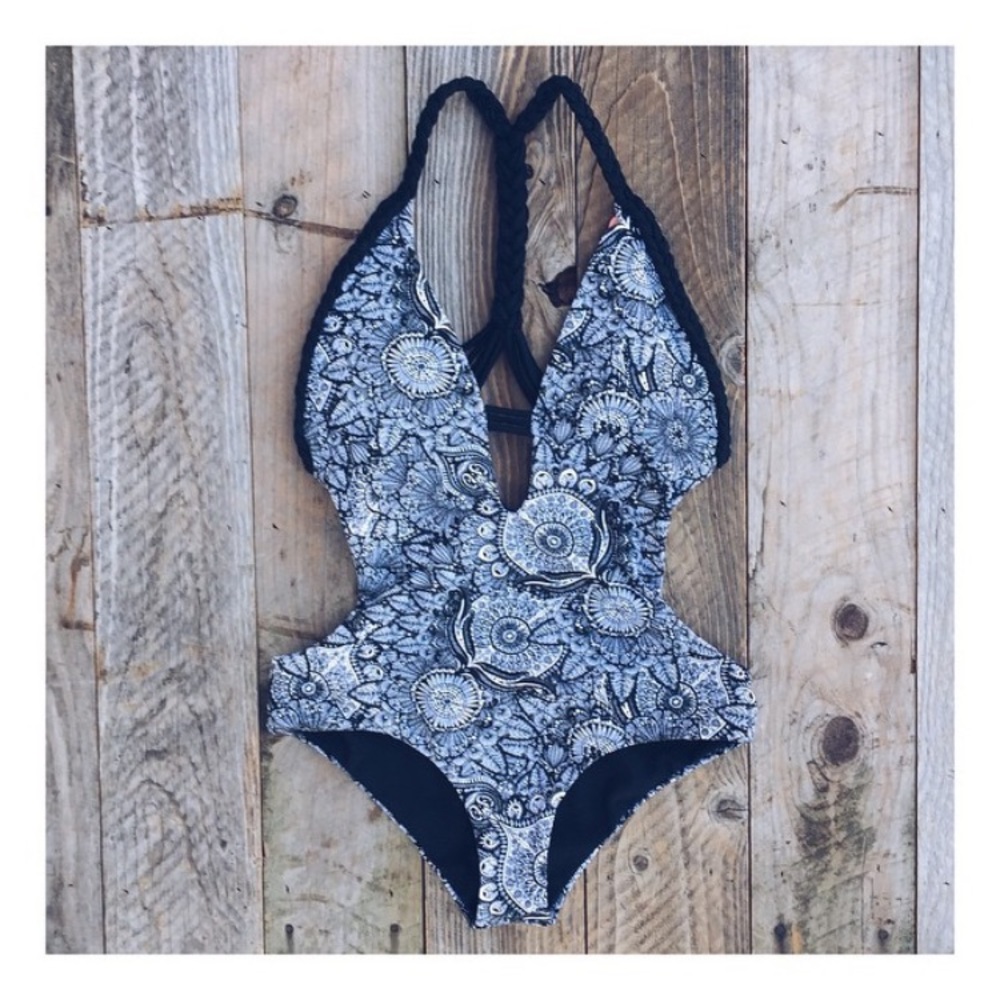 *SOLD* Malai Swimwear - Midnight Sun Monikini - Picture 1 of 2