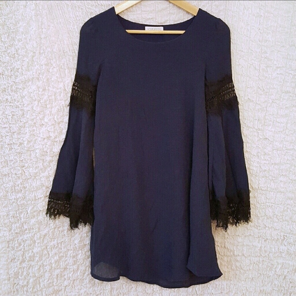 Forever 21 Bell Sleeve Mini Dress / Tunic