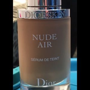 DIOR NUDE AIR serum De Tent Foundation 030 SPF 25