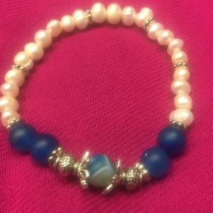 Fancy stretch bracelet. Casual to fancy.