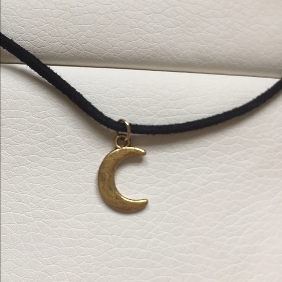 Antique Gold Choker with Moon - Picture 2 of 4