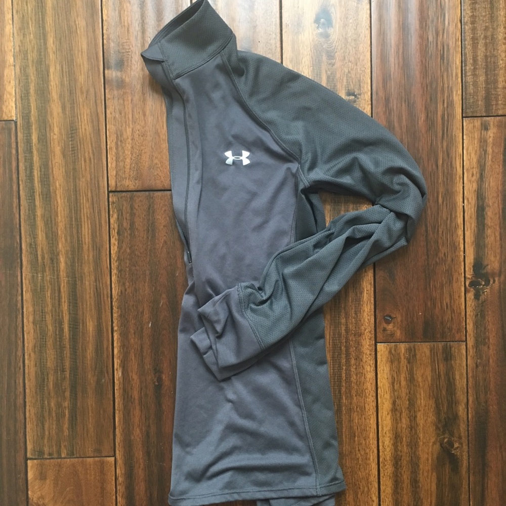 Lightweight Under Armour Pullover