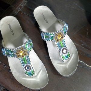 REDUCED!!!!!Rialto Sandals 8.5-  LIKE NEW