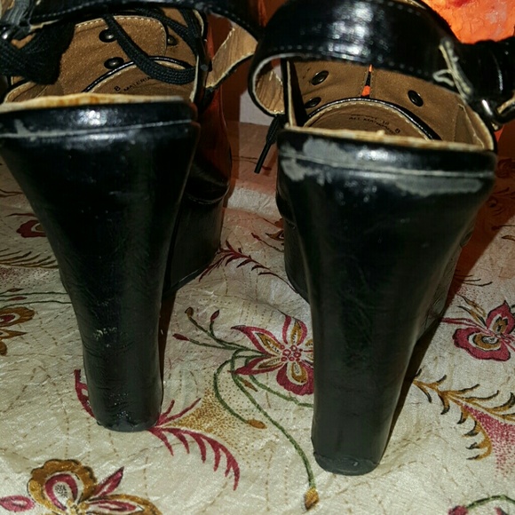 Black gothy high platform peep toe wedgies sz 8 - Picture 6 of 7