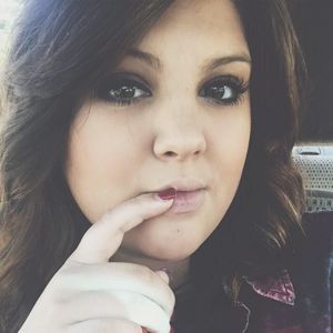 Meet your Posher, Mikayla