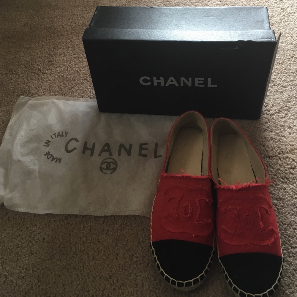 Chanel shoes 👠