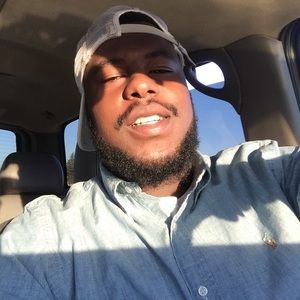 Meet your Posher, Donrick