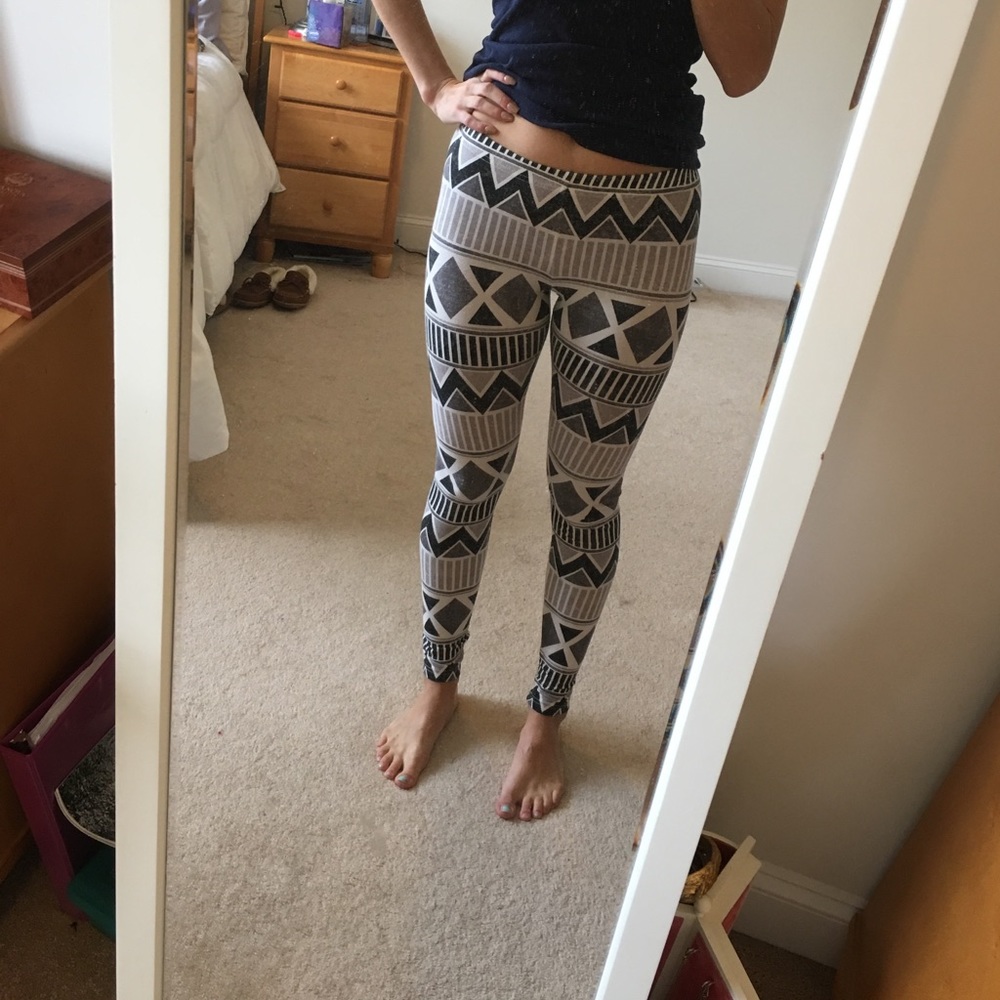 Patterned leggings