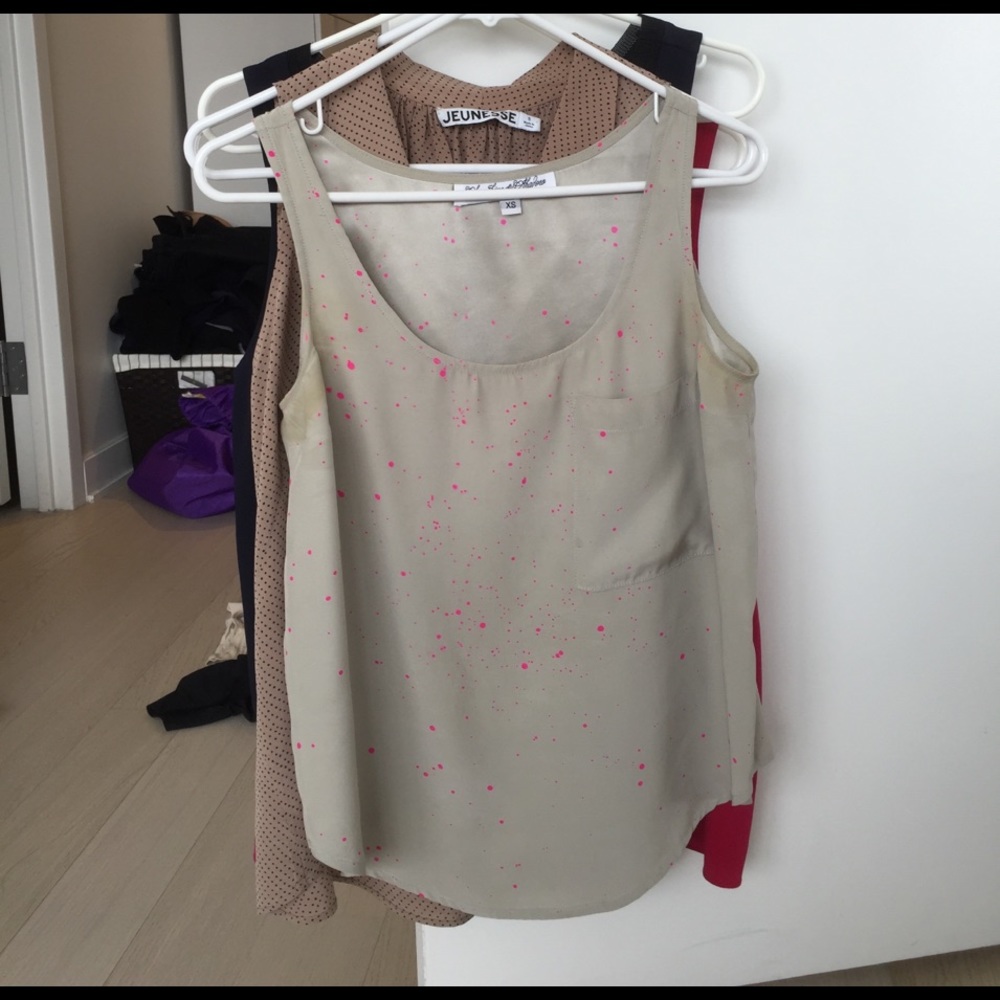Grey silk tank top with pink paint splatters