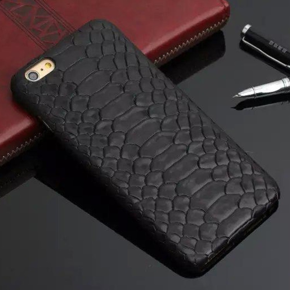 Black/ python snake cover for 6s (not real python)