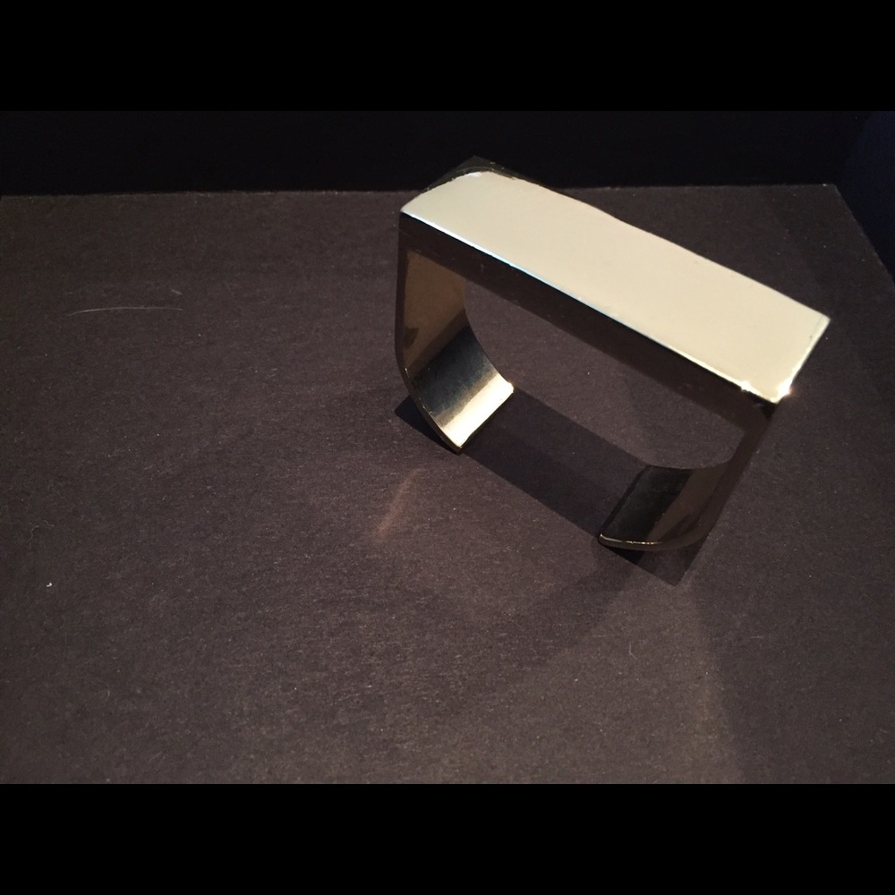 Baublebar gold chunky bracelet