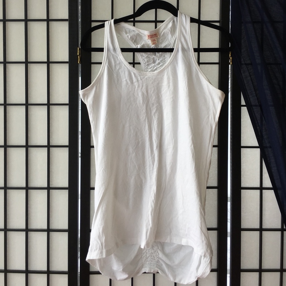 Gently worn mossimo racerback tank