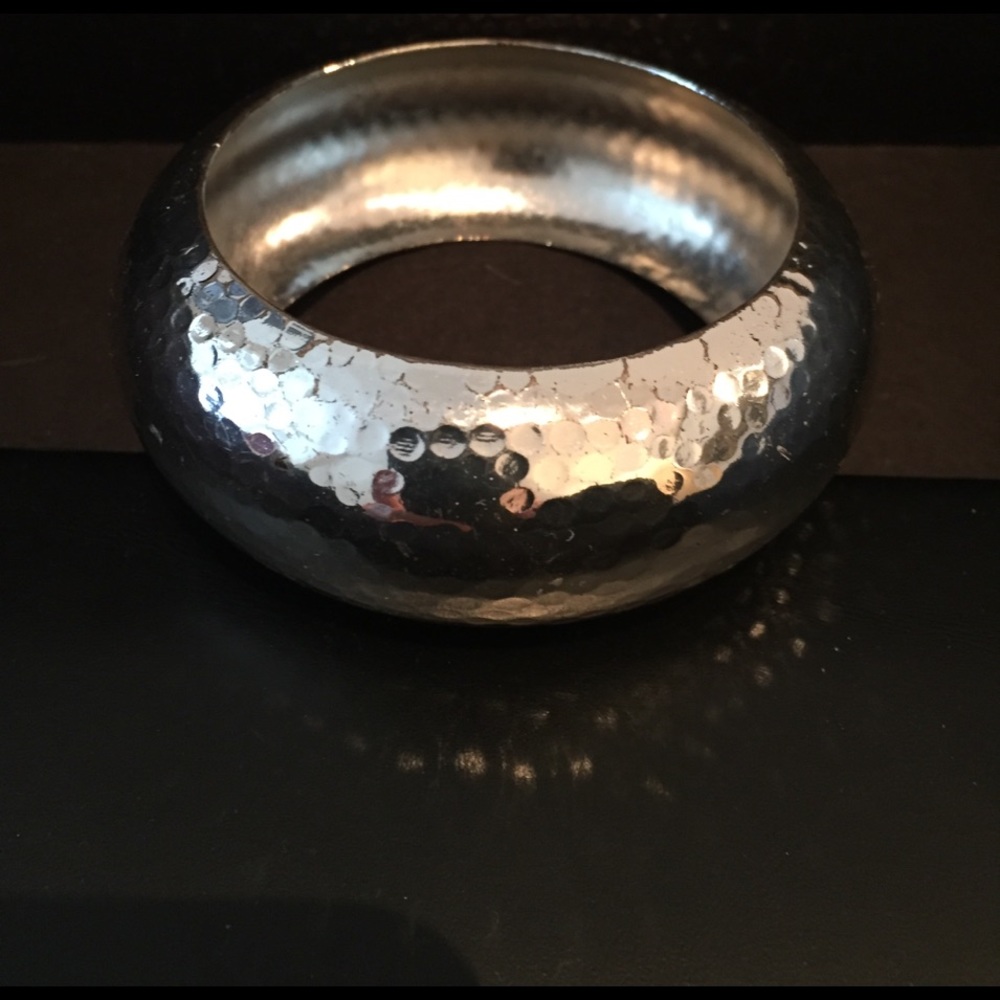 Silver detail bangle