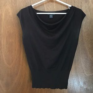 Light weight sweater