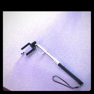 Accessories: Selfie Stick
