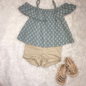 Old Navy baby girl top and shorts