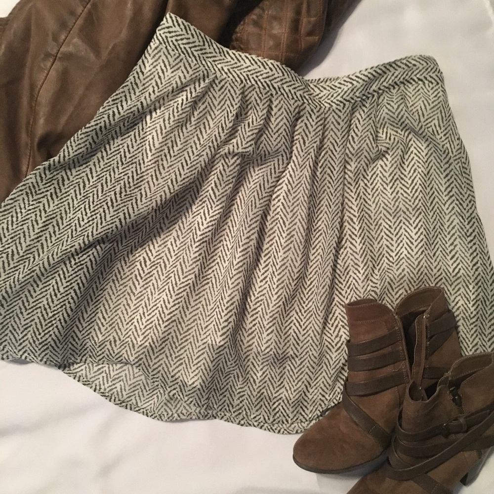 Pleated Flowy Mini Skirt