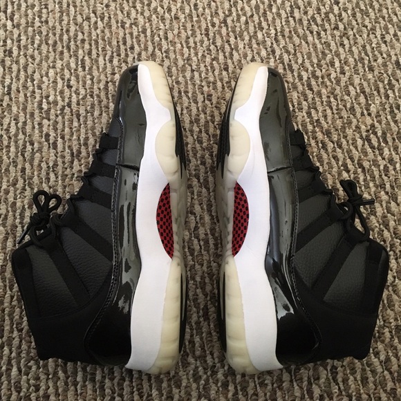 Jordan 11 '72-10' - Picture 3 of 4
