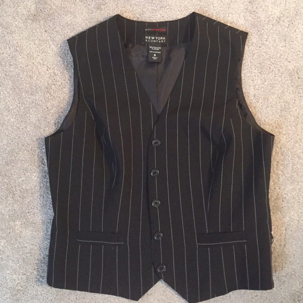 🌼FINAL PRICE🌼New York & Co. Size 6 Vest