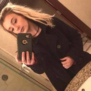 Meet your Posher, Molly