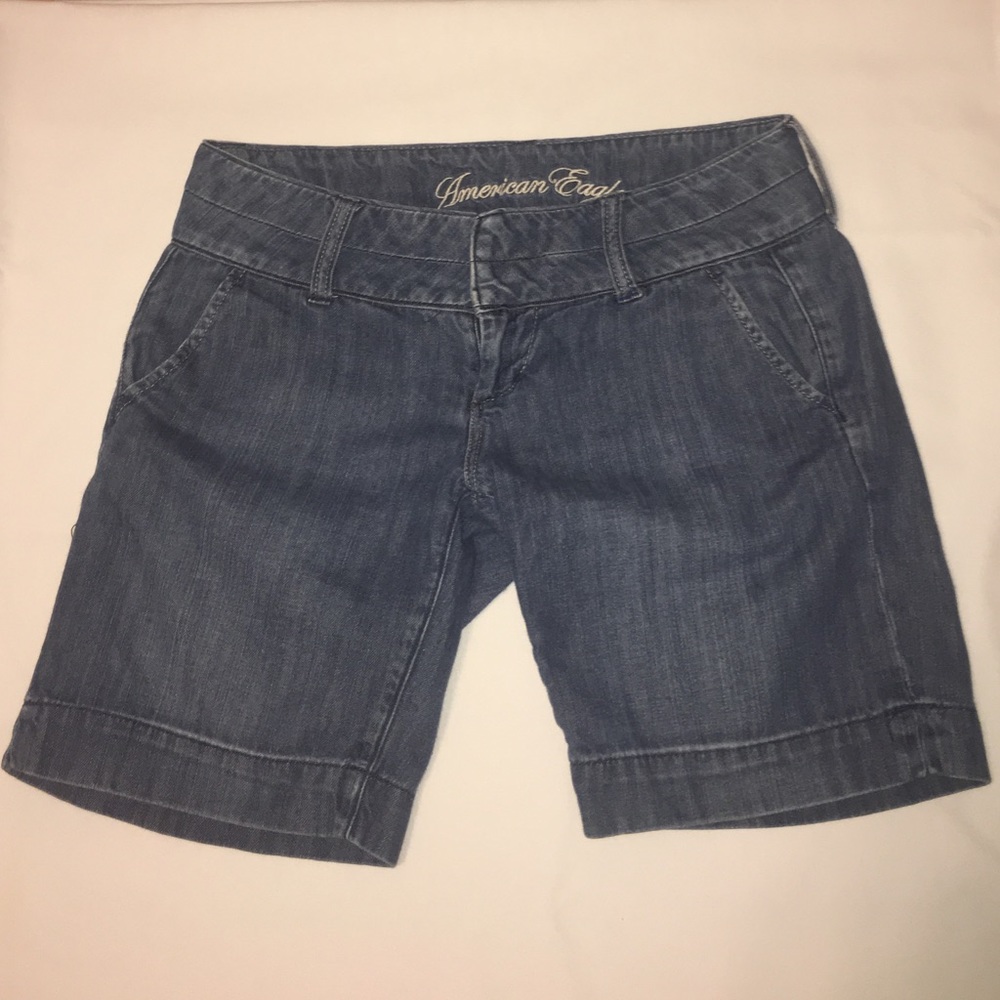 Gorgeous American Eagle Bermuda Shorts! 😍
