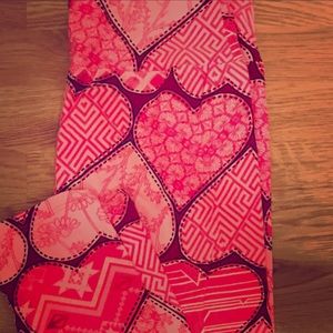 LuLaRoe Valentines Leggings OS