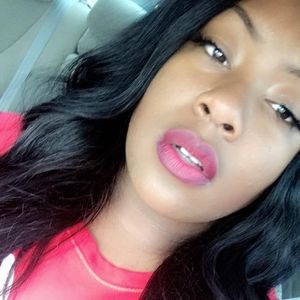 Meet your Posher, Sasha