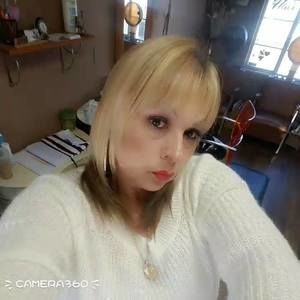 Meet your Posher, Rita