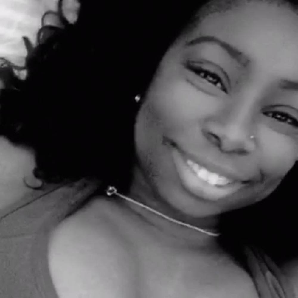 Meet your Posher, Jenéovia