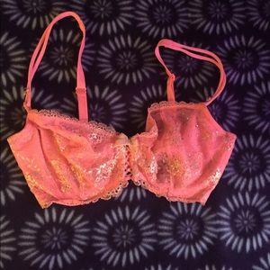 Hot pink Victoria's Secret bra 32DD