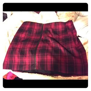 Plaid skirt with pockets