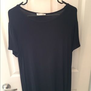 black tshirt dress