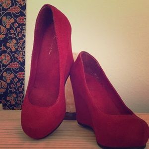 ALDO Platform Wedges