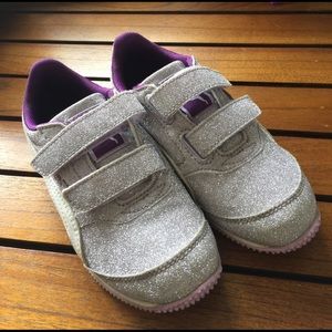 Puma glitter sneaker in purple