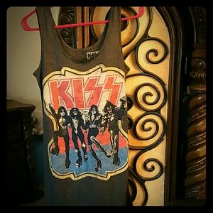 Kiss tank top