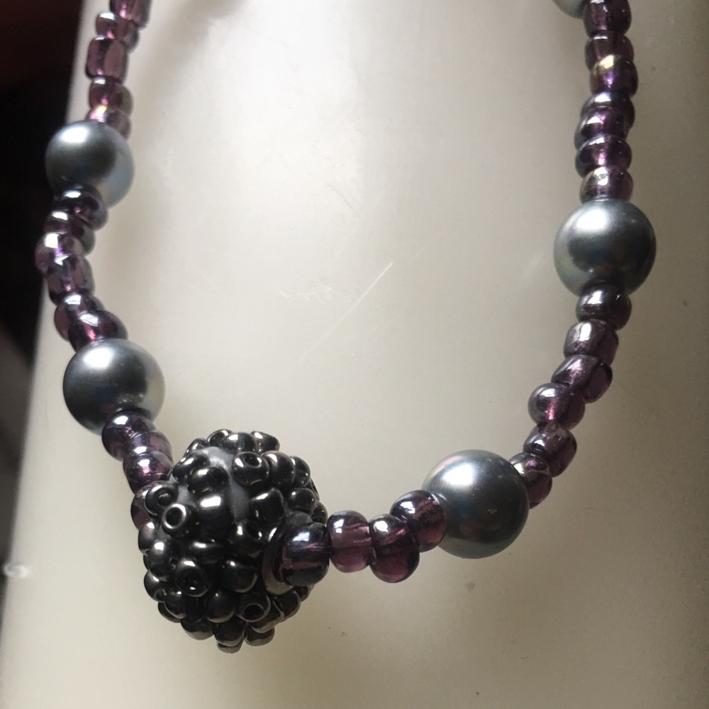 Purple and silver/gray stretch