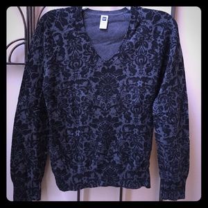 GAP V neck Cotton sweater