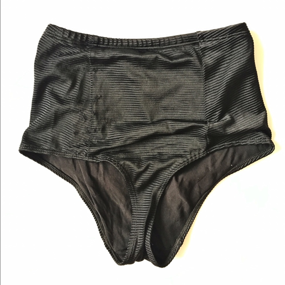📦 AA high waist bikini bottom