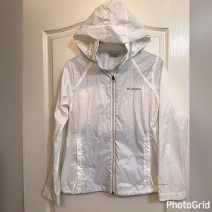 Columbia lightweight rain jacket