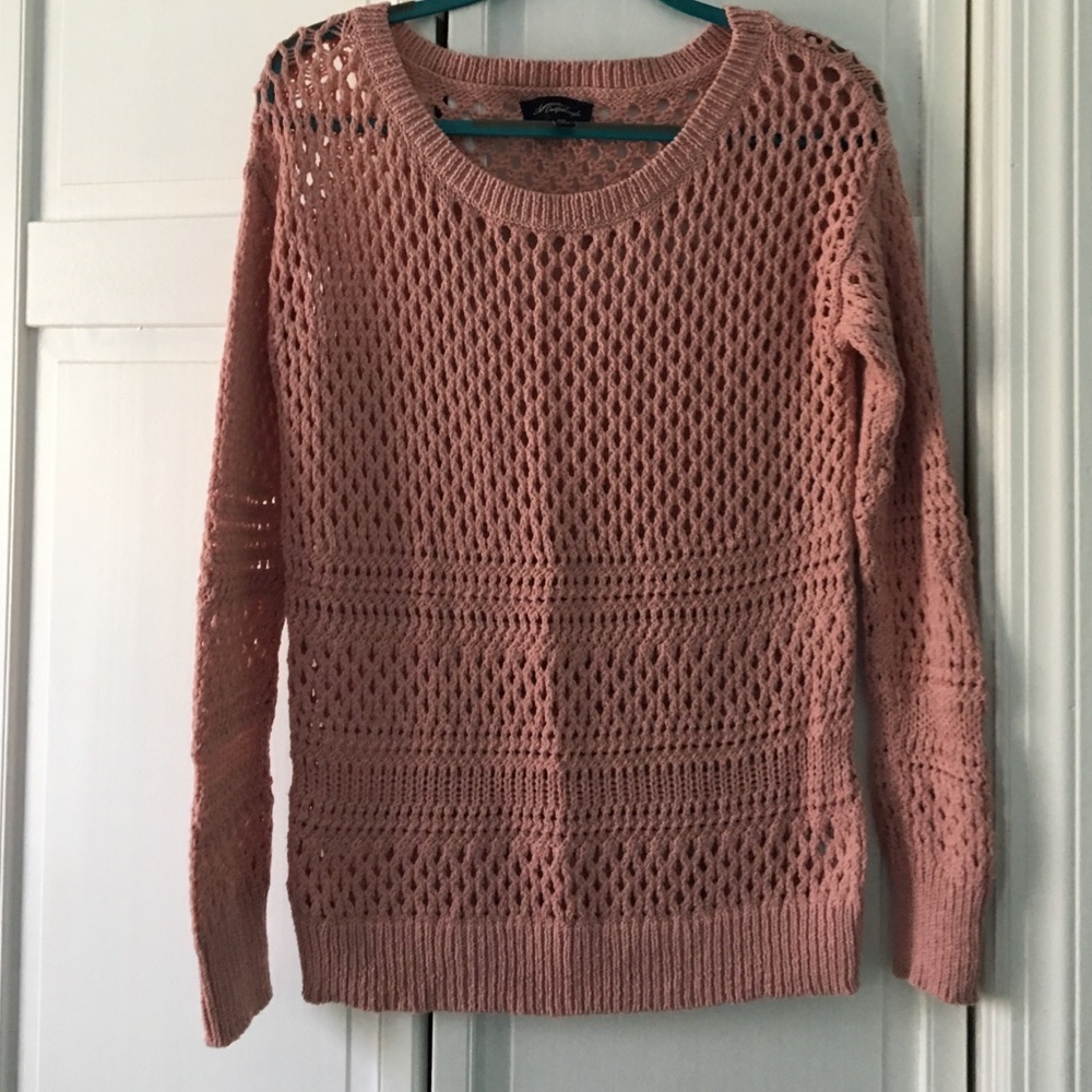 American Eagle Pink Knit Sweater - Picture 1 of 2