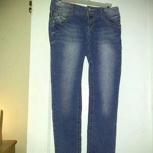 No boundaries skinny jeans