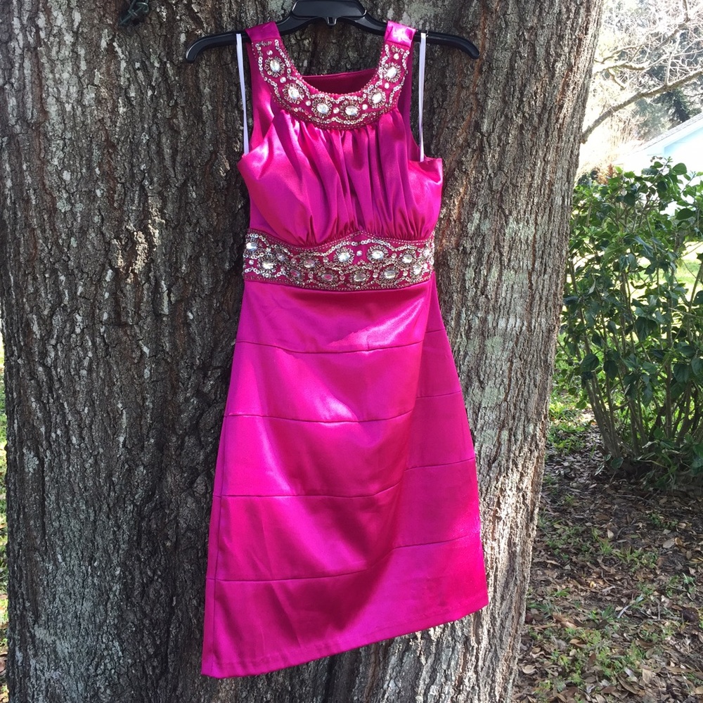"Bee Darlin" Prom Dress