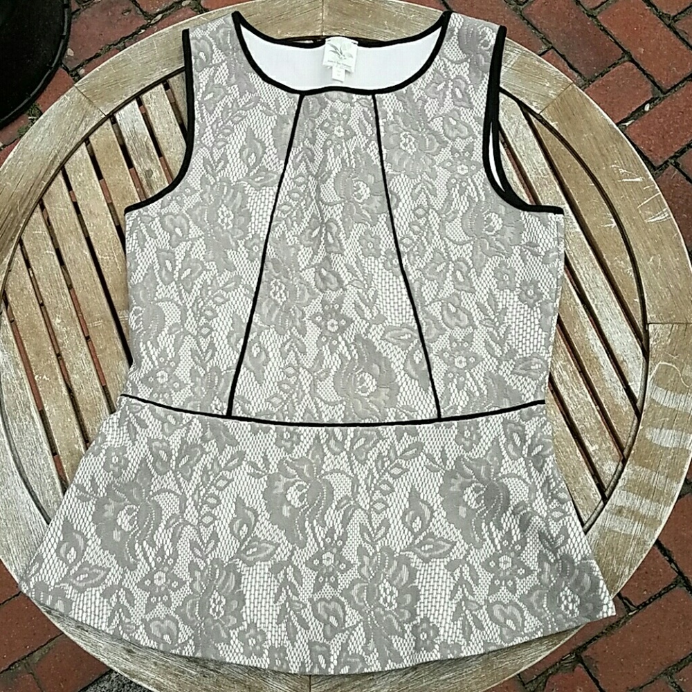 SOLDWeston Wear gray lace overlay peplum top, sz M