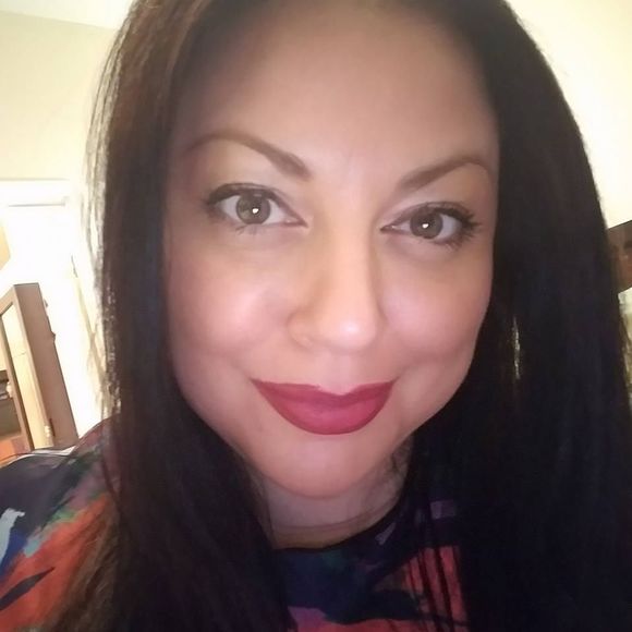 Meet your Posher, Chelsea - Picture 2 of 3