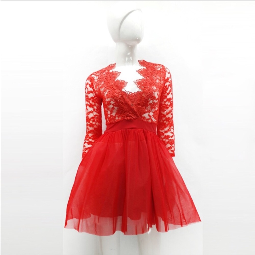 🌟✨HP ✨🌟Red Tulle Lace Dress