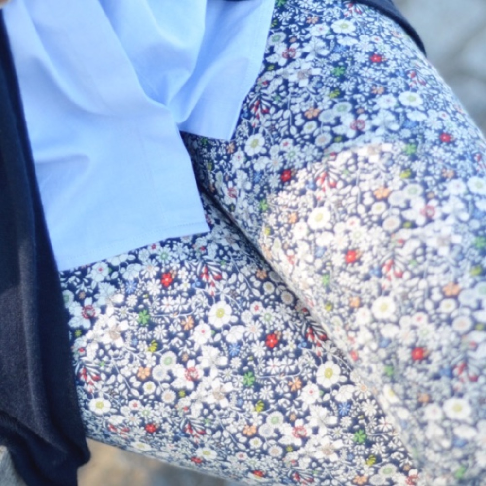 SOLD 💚 j. crew // liberty floral toothpick jeans - Picture 7 of 8