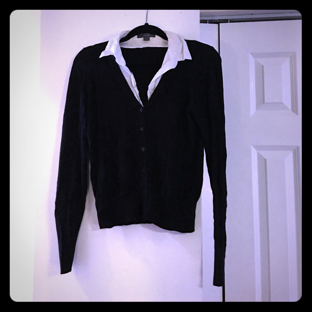 ❌SOLD❌ Black & white blouse