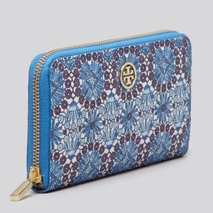 Tory Burch Robinson Wallet AUTHENTIC