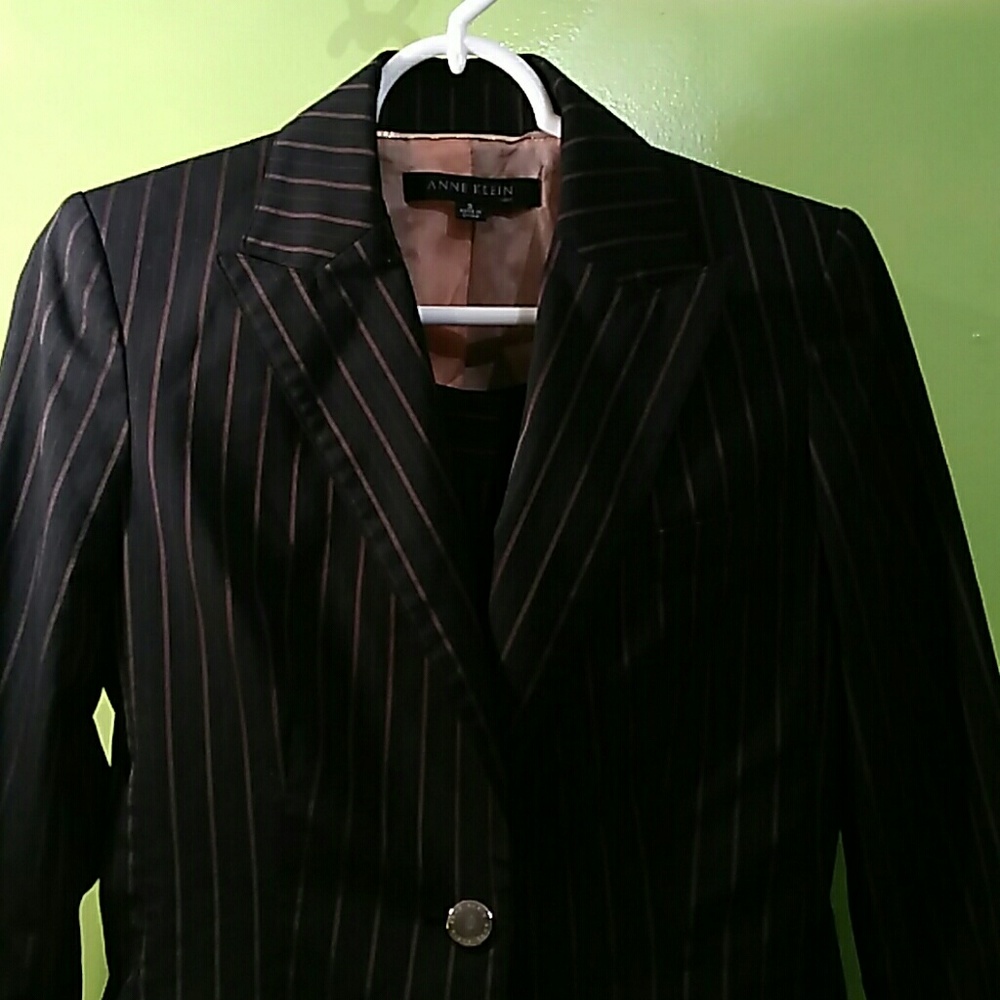 Two piece, one button Anne Klein women's suit...